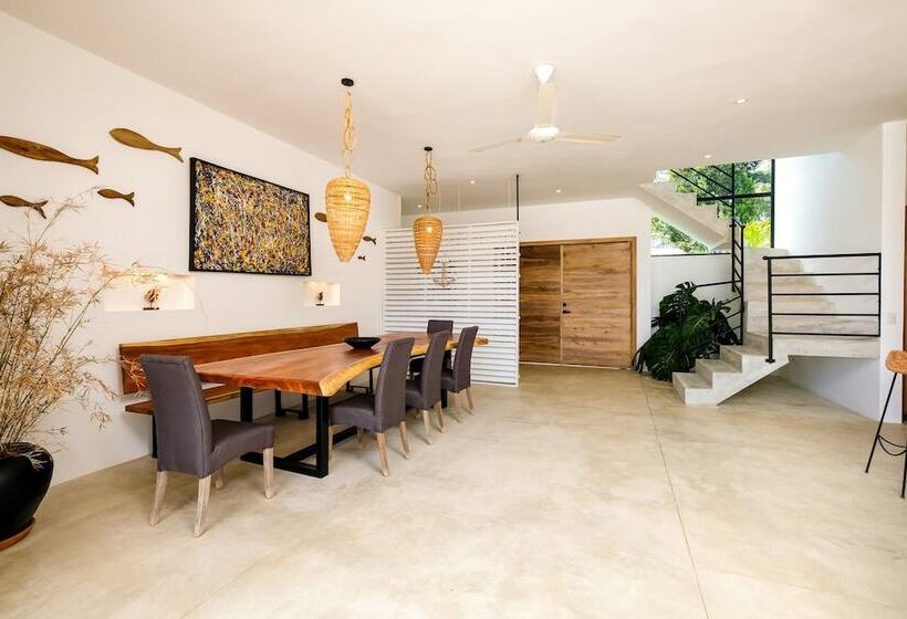 Magnificent New Modern Villa With Sea View 5 Bedrooms