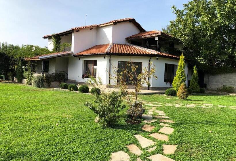 بنسيون къща за гости сърцето на долината /the Heart Of The Valley