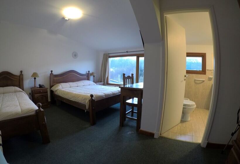 ユースホステル Oikos