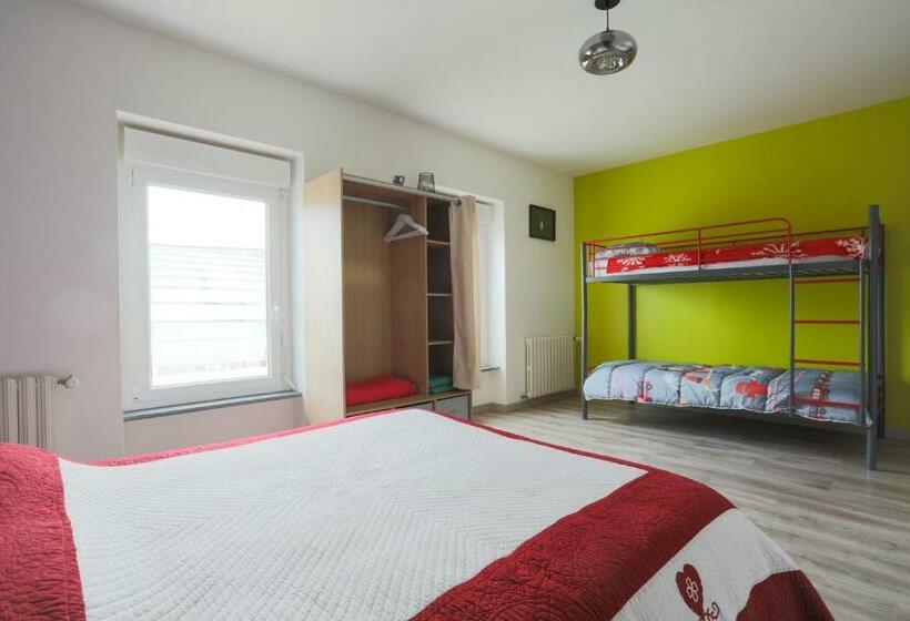 مبيت وإفطار Les Hortensias   Les Chambres De Kergrist