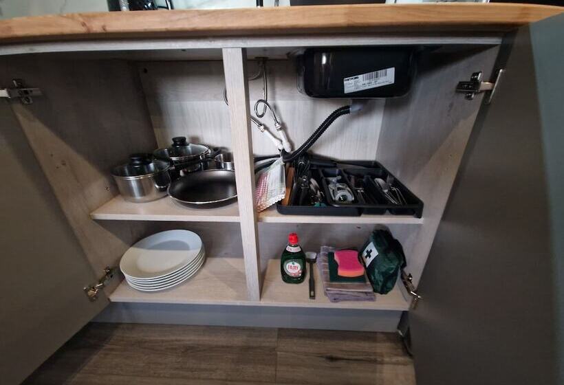 Birdsong Lodge   Peaceful   Dog Friendly