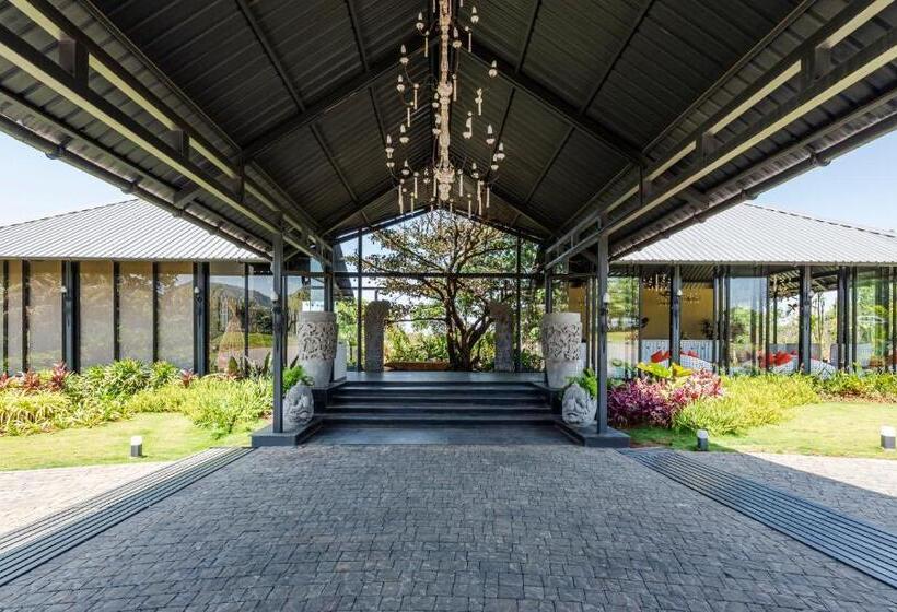 בית מלון כפרי Canary Islands Resort & Spa