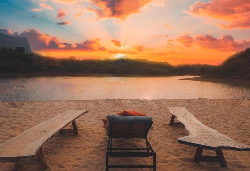 בית מלון כפרי Canary Islands Resort & Spa