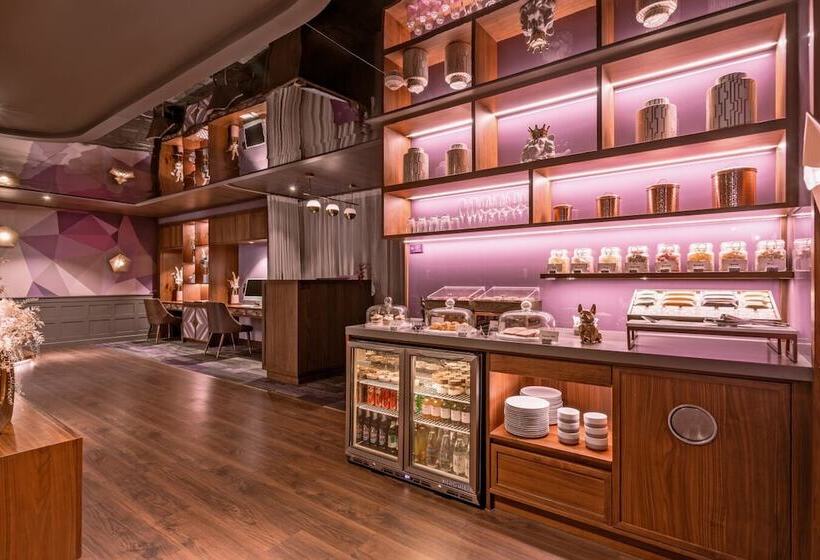 هتل Fusion Original Saigon Centre