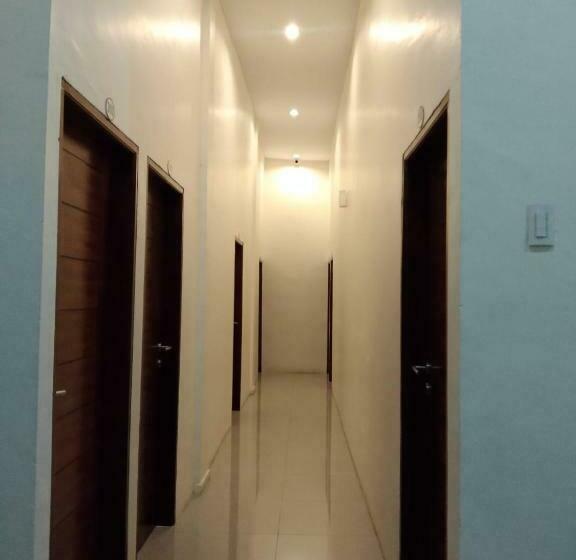 Отель Grand Toba