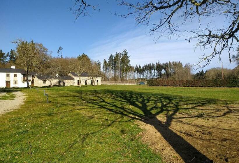 Пансион Habitaciones La Cuevona De Guitiriz Lugo