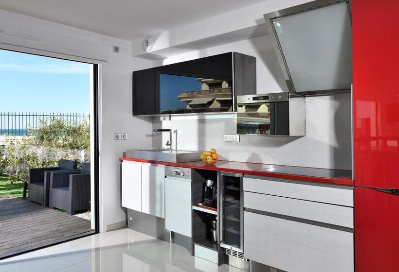 ホテル Le Nautilia Résidence De Luxe Réservée Aux Couples