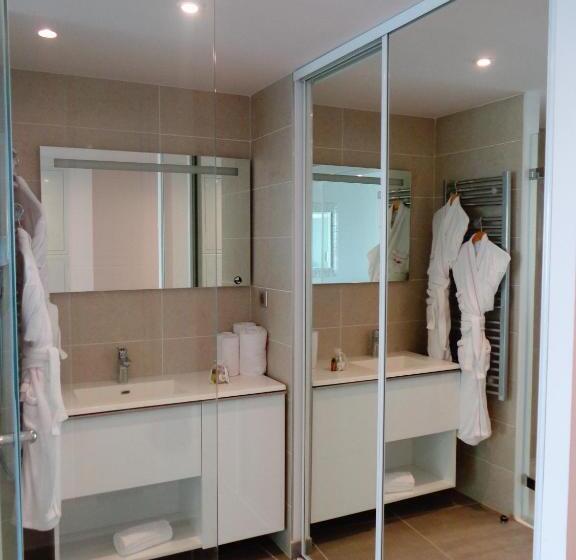 ホテル Le Nautilia Résidence De Luxe Réservée Aux Couples