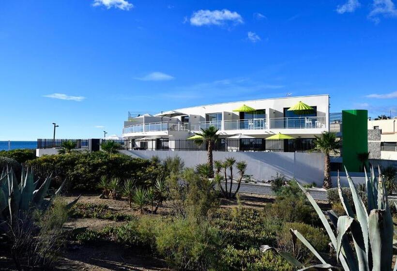 ホテル Le Nautilia Résidence De Luxe Réservée Aux Couples