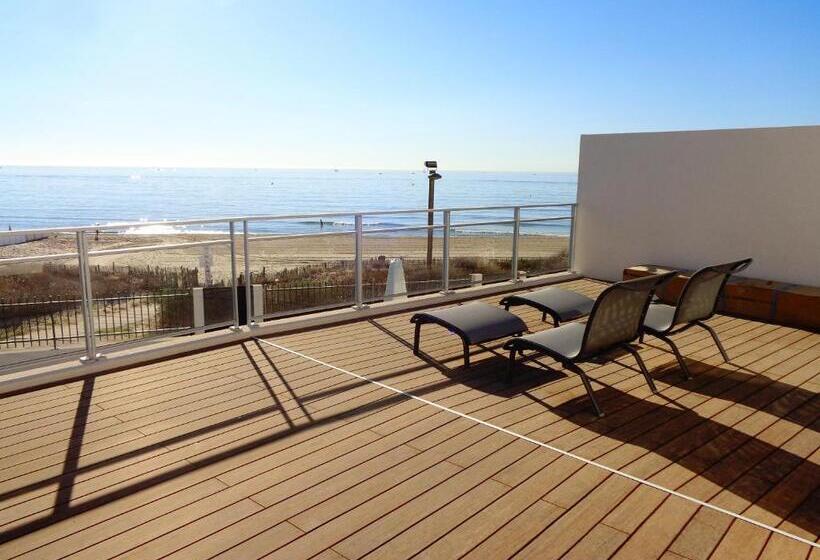 ホテル Le Nautilia Résidence De Luxe Réservée Aux Couples