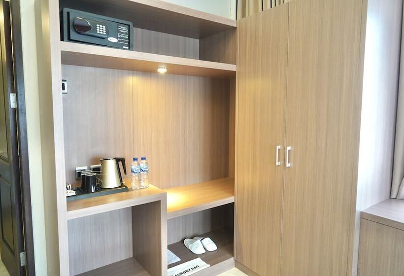 Отель Rylich Panorama