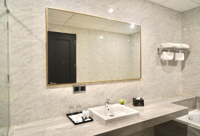 Отель Rylich Panorama