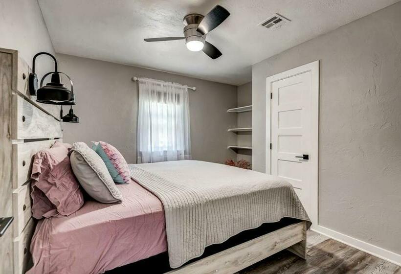 Kiki S Place Half Mile From Osu Stadium