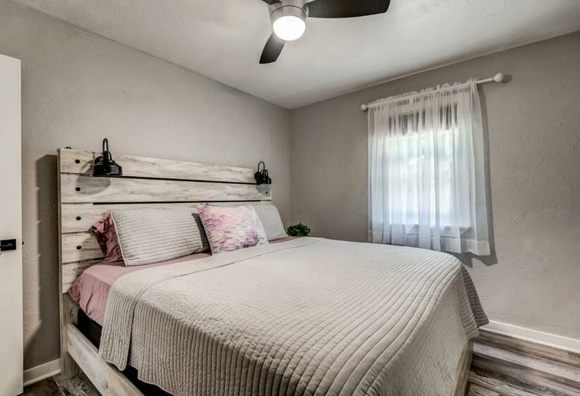 Kiki S Place Half Mile From Osu Stadium