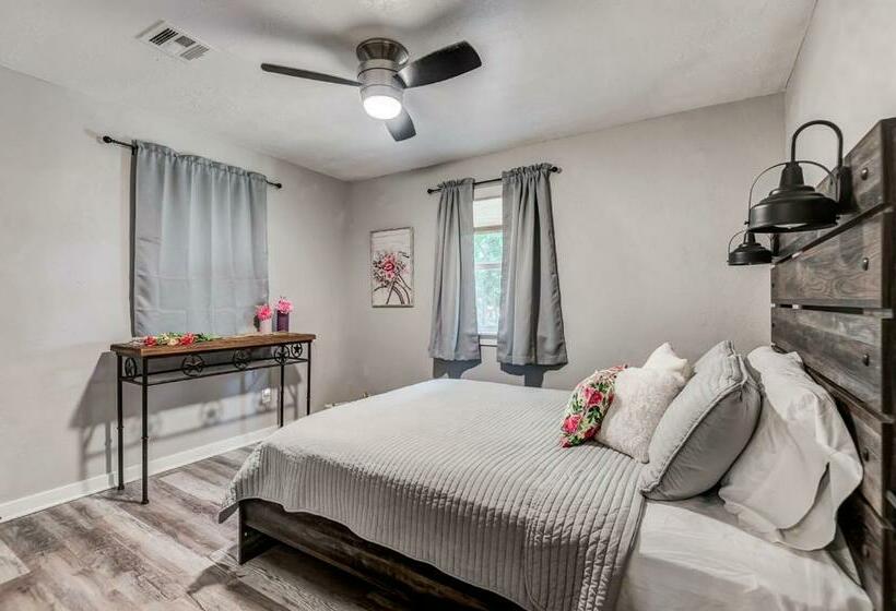 Kiki S Place Half Mile From Osu Stadium