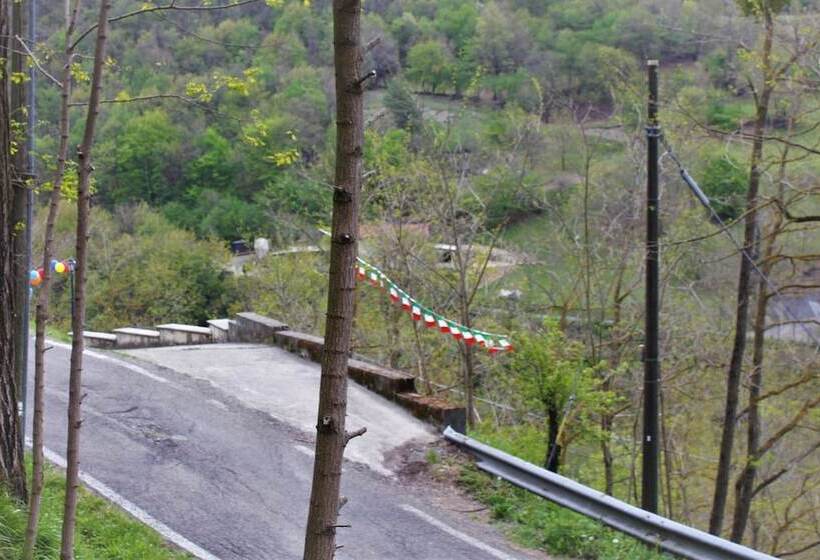 Lovely 1 Bed Studio In Borgo Val Di Taro