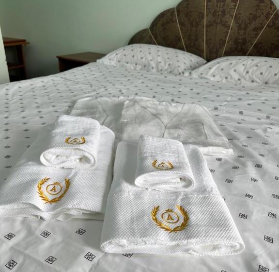 پانسیون гостевой дом асель