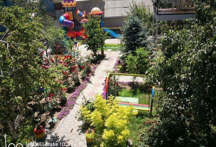 پانسیون гостевой дом асель