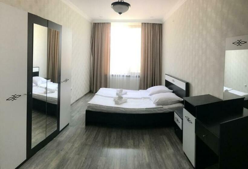 پانسیون Friendly House