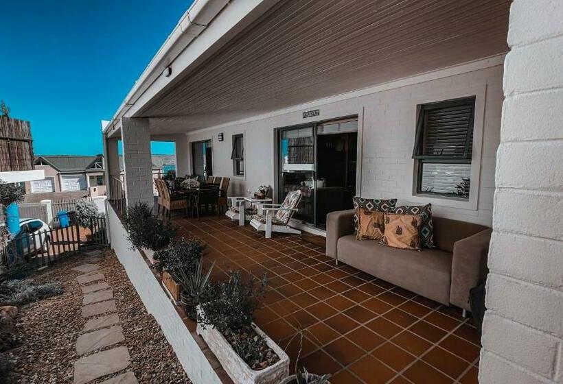 פנסיון Villa Paulina