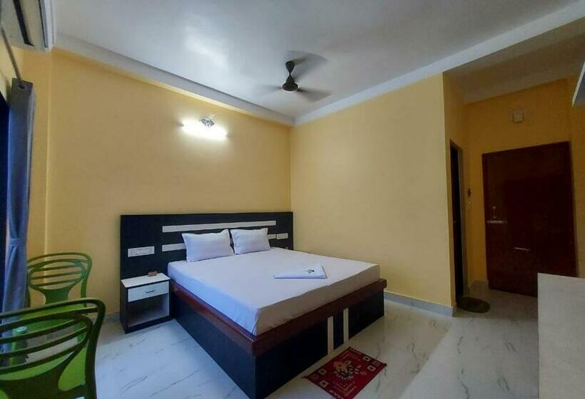 Blue Stone Hotel & Restaurant Mandarmani