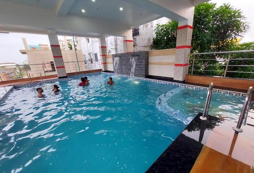 Blue Stone Hotel & Restaurant Mandarmani