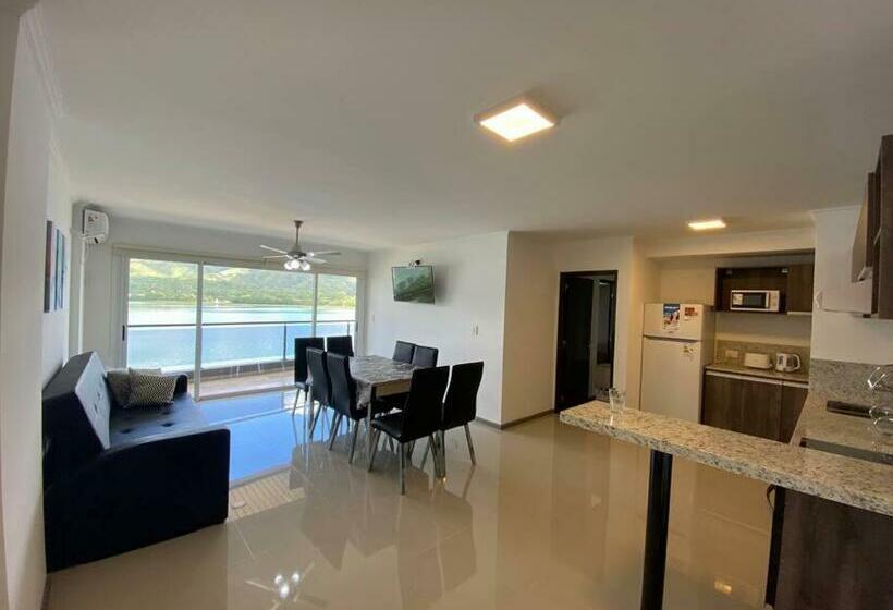 Departamento Con Vista Al Lago En Veneto Village