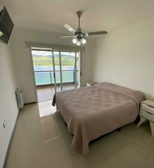 Departamento Con Vista Al Lago En Veneto Village