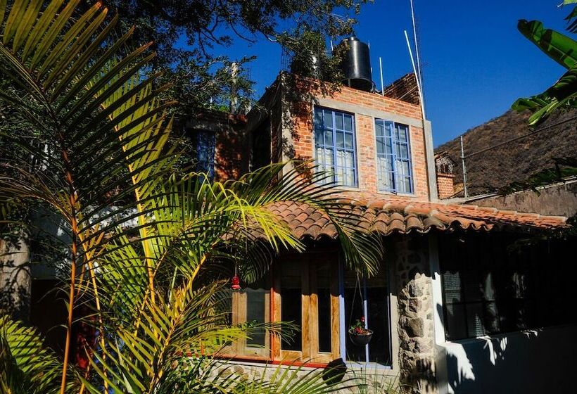 فنادق الكبسولة Casa Aurora