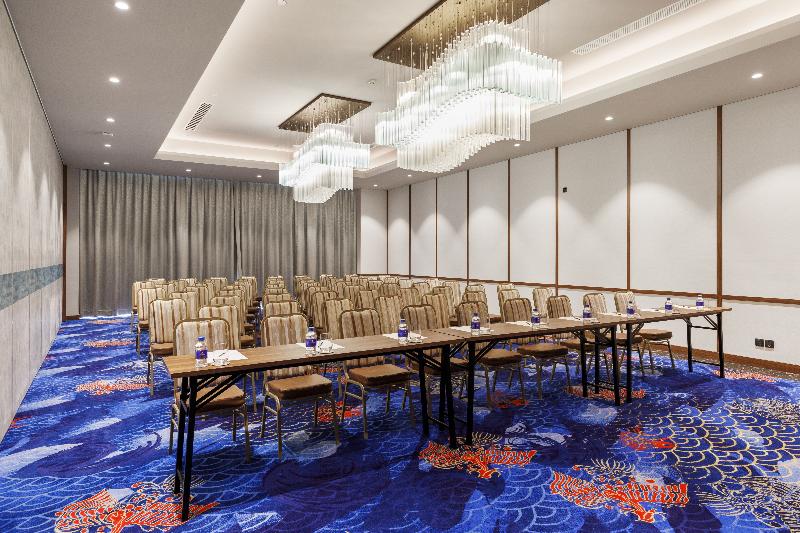 هتل Danang Mikazuki Villas & Spa