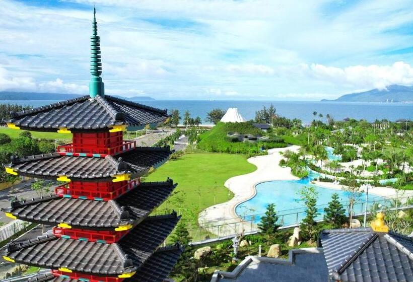 هتل Danang Mikazuki Villas & Spa