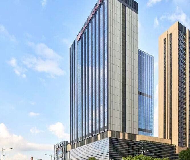هتل Hilton Garden Inn Shenzhen Guangming