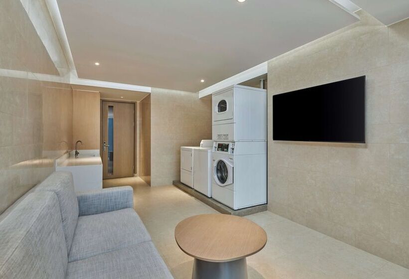 هتل Hilton Garden Inn Shenzhen Guangming