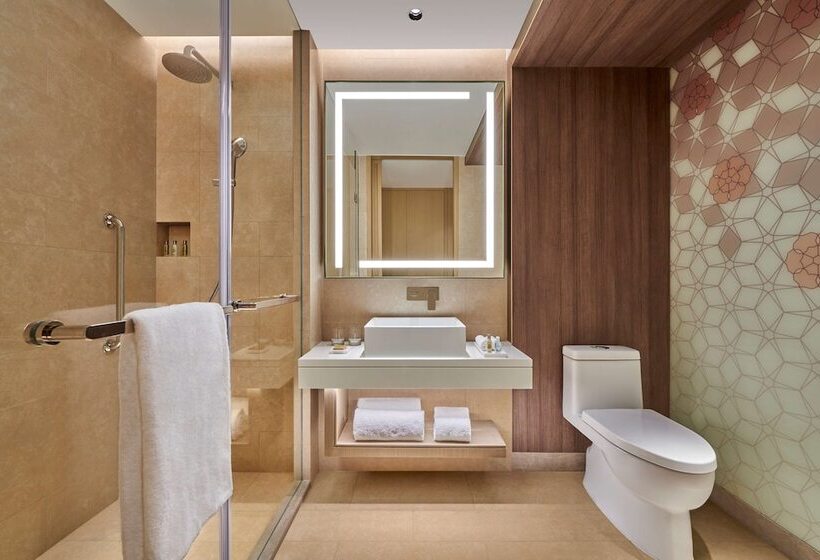 هتل Hilton Garden Inn Shenzhen Guangming