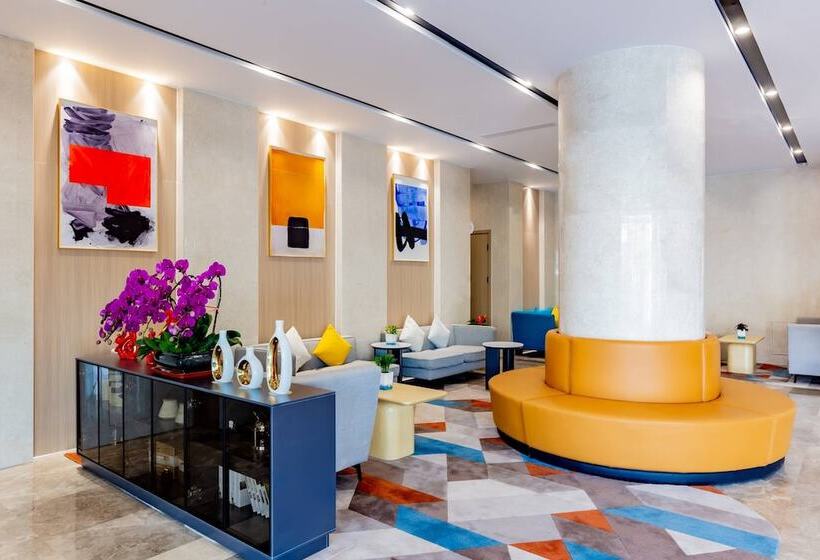 בית מלון כפרי Holiday Inn Express Hohhot East Station By Ihg