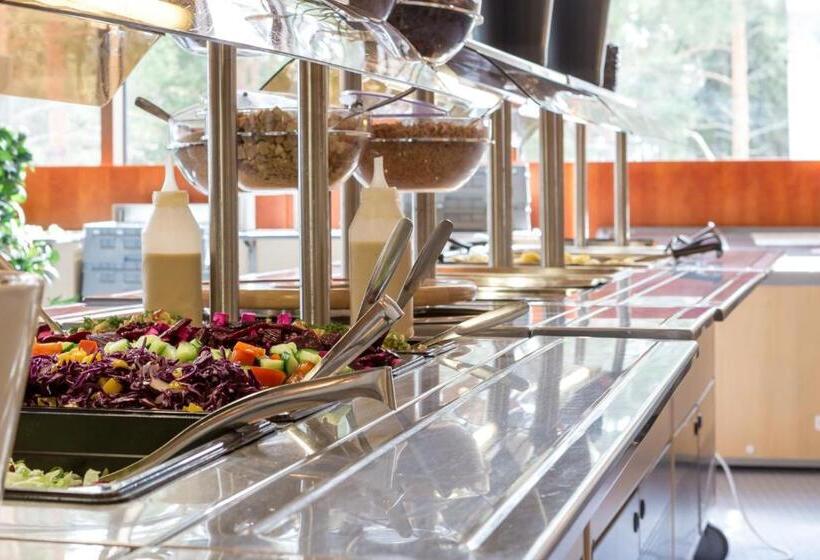 Отель Hyvinvointikeskus Apila