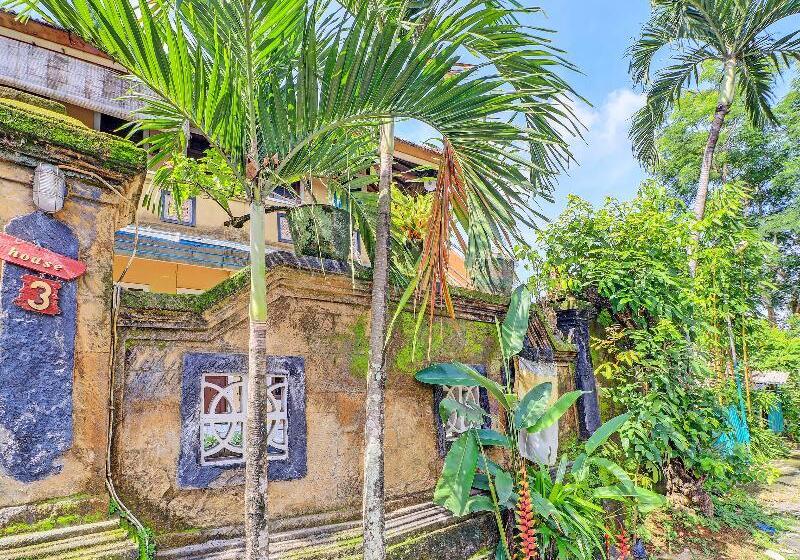 בית מלון כפרי Oyo 91235 Pondok Damu