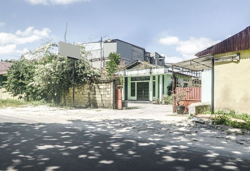 هتل Oyo 91262 Wisma Sido Moro