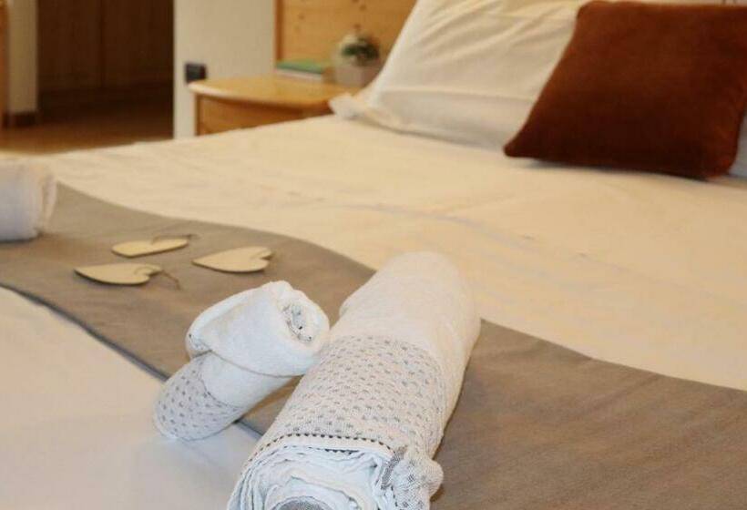 فندق Parco Pineta