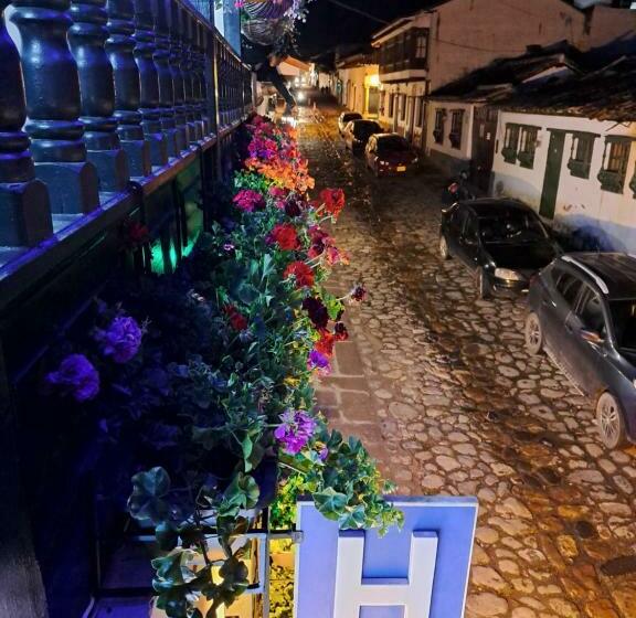 Sanmiguelavilla Hotels Vdl