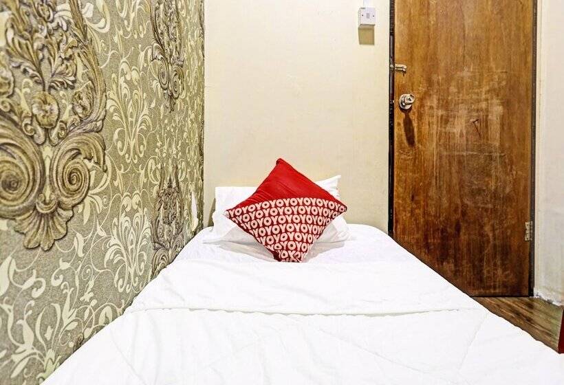 ホテル Spot On 91267 Sar Inn