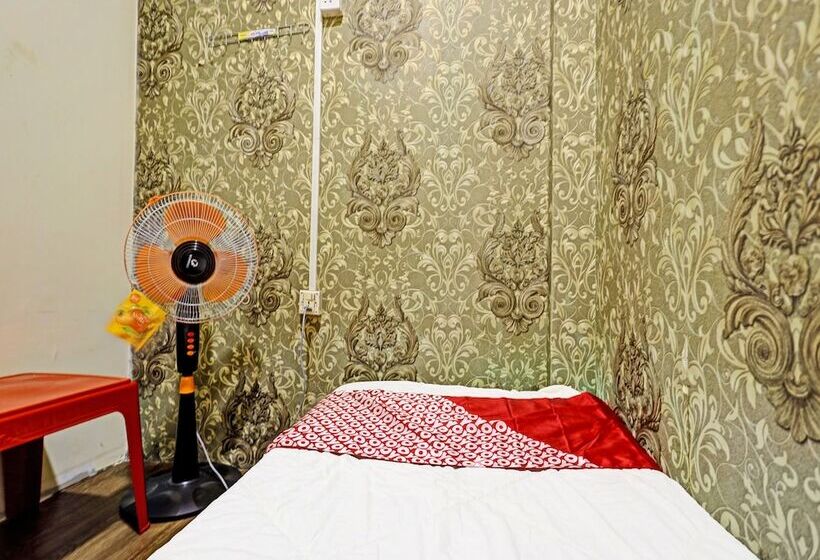 فندق Spot On 91267 Sar Inn