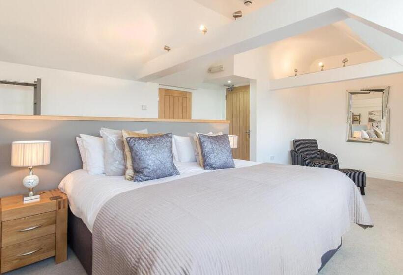 فندق The Red Lion Inn Alnmouth