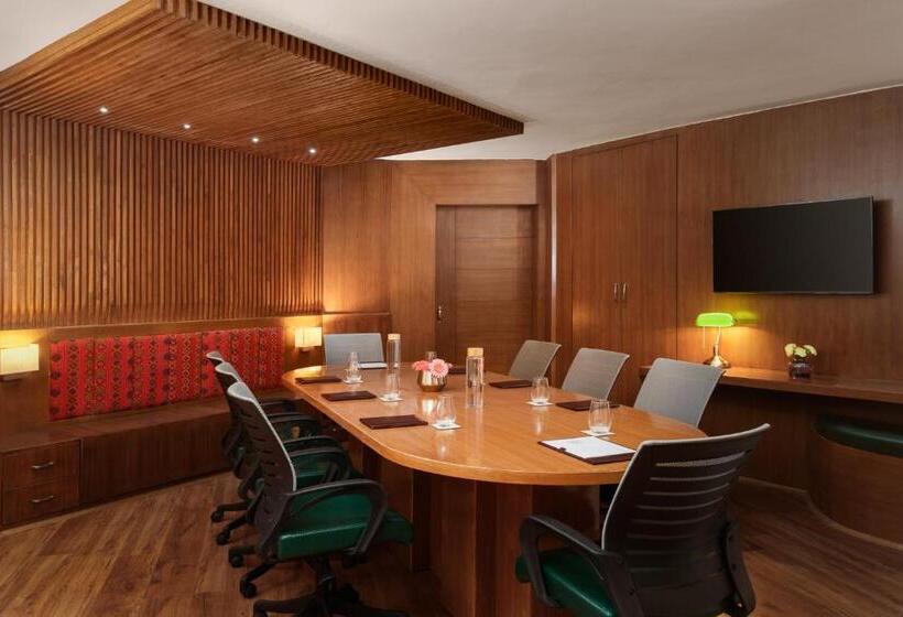 Tree Of Life Eila Art Hotel, Manali