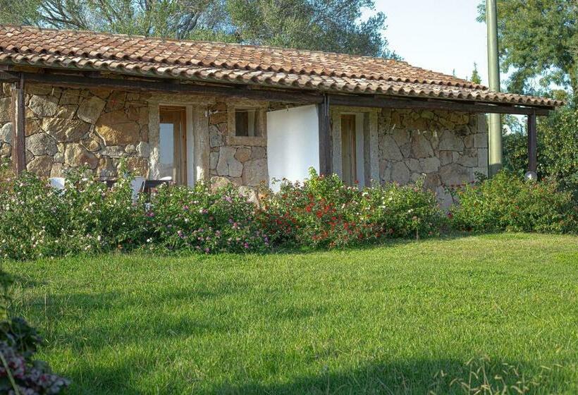 בית מלון כפרי Turismo Rurale Cudacciolu