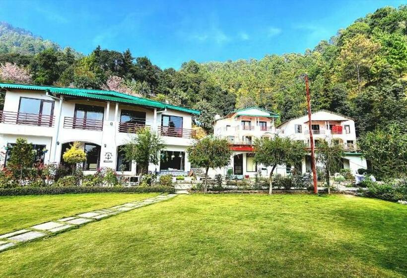 Just Naturals Wellness Resort Nainital