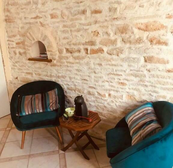 פנסיון Dépendance Du Ru D Ausson 4 Personnes