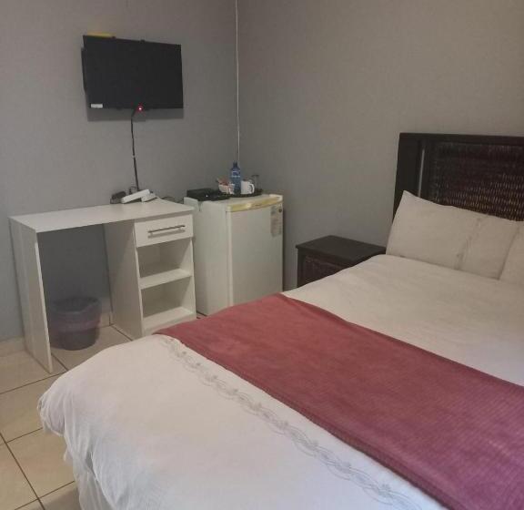 펜션 Emangweni Guestlodge