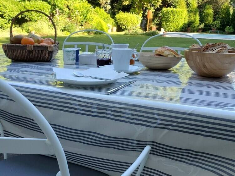 ペンション Logis Des Tourelles