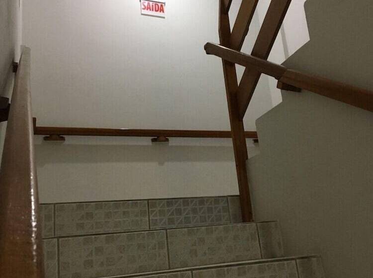 פנסיון Pousada Louise